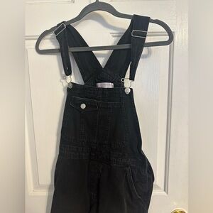 Medium black overalls
